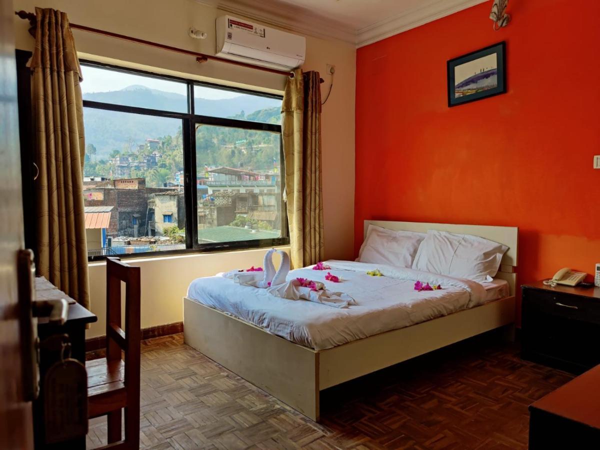Gateway Himalaya Resort Ghanpokhara Extérieur photo