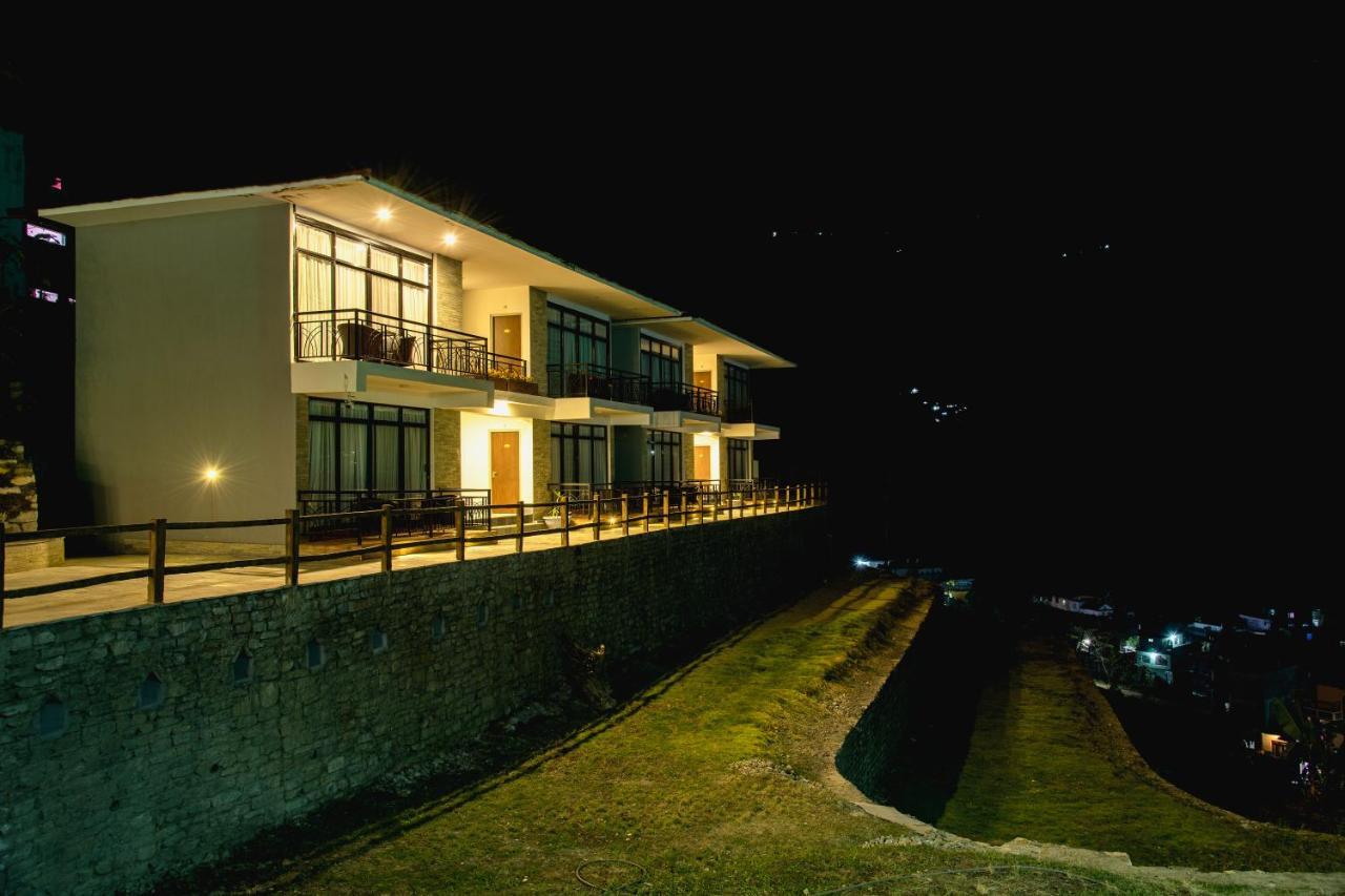 Gateway Himalaya Resort Ghanpokhara Extérieur photo